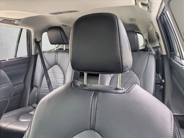 Used 2021 Toyota Highlander XLE FWD image 14