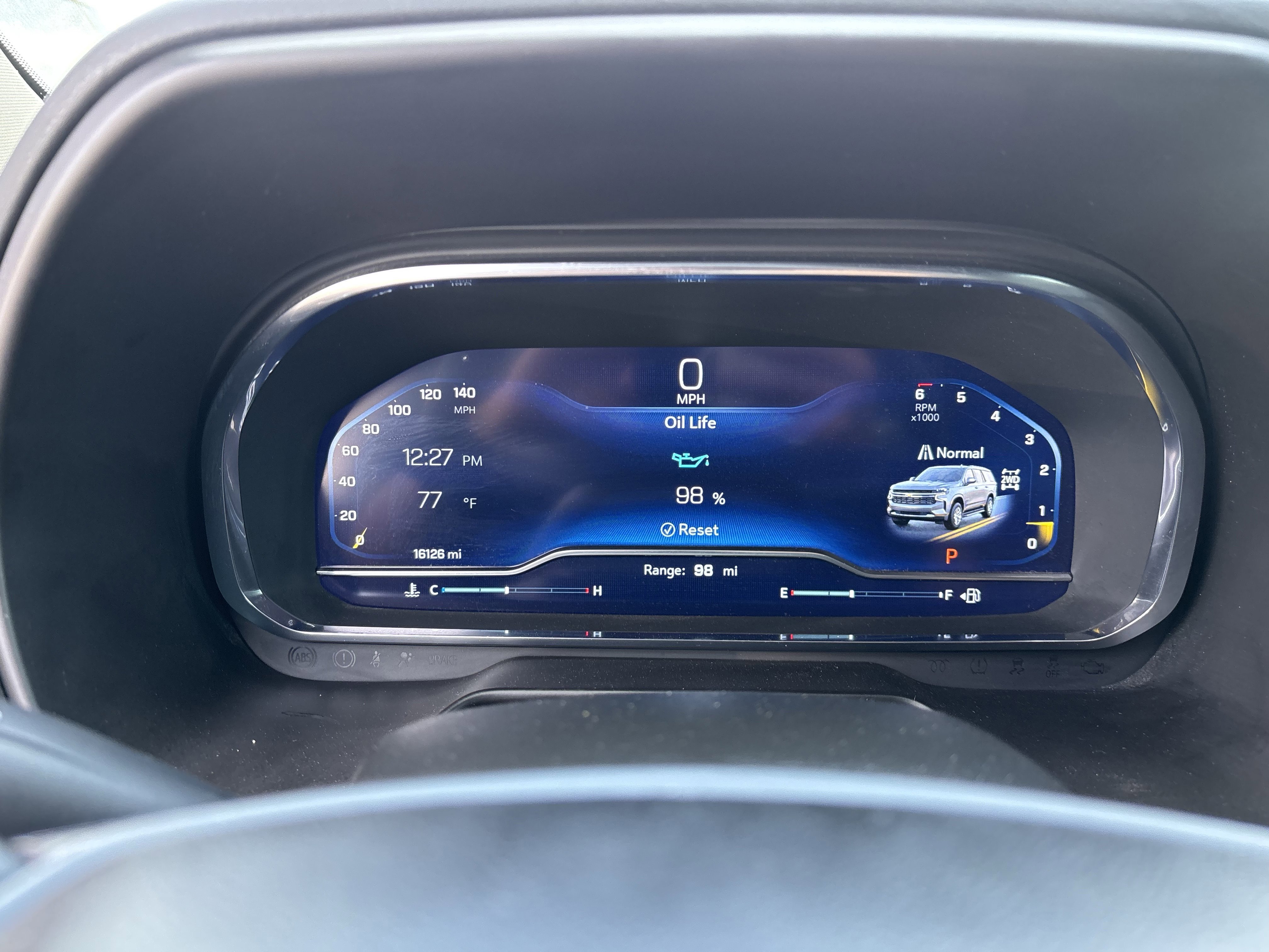 Used 2024 Chevrolet Tahoe Z71 w/ Luxury Package image 33