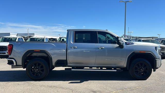 Used 2024 GMC Sierra 2500 SLE w/ Preferred Package image 2