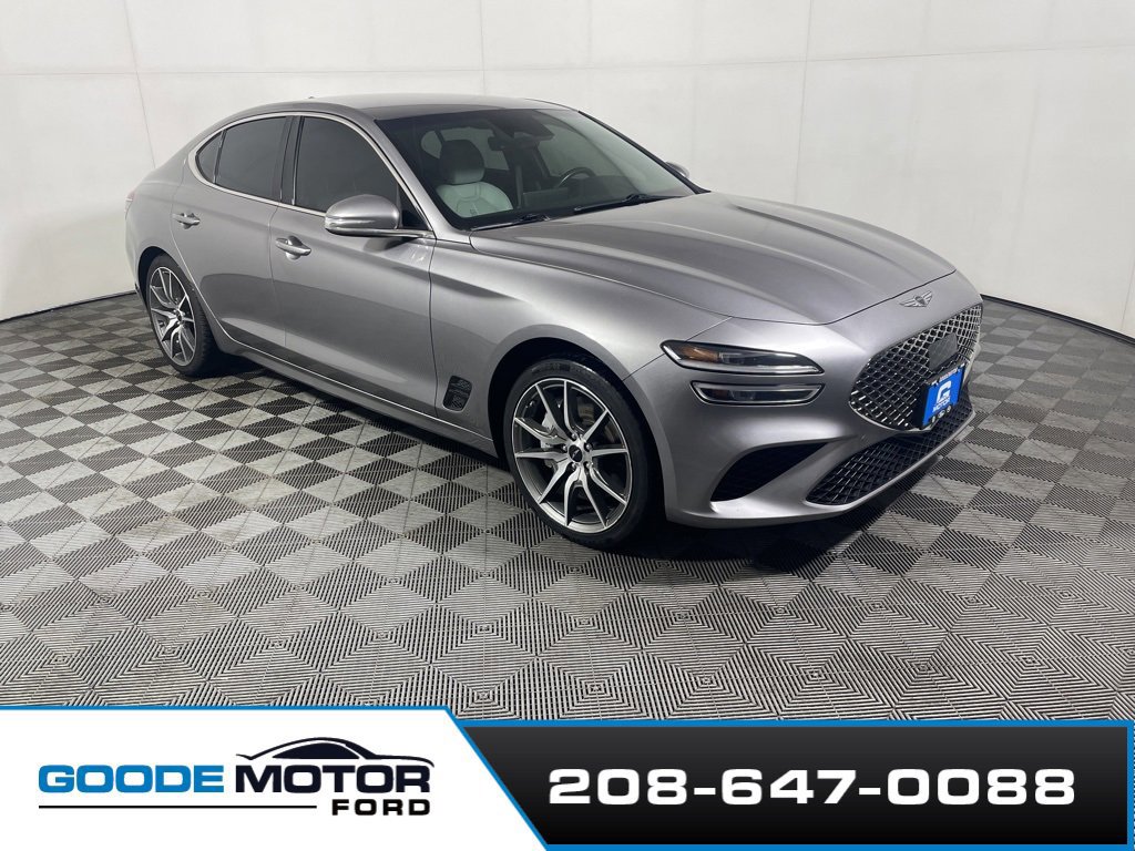 Used 2024 Genesis G70 2.5T image 6