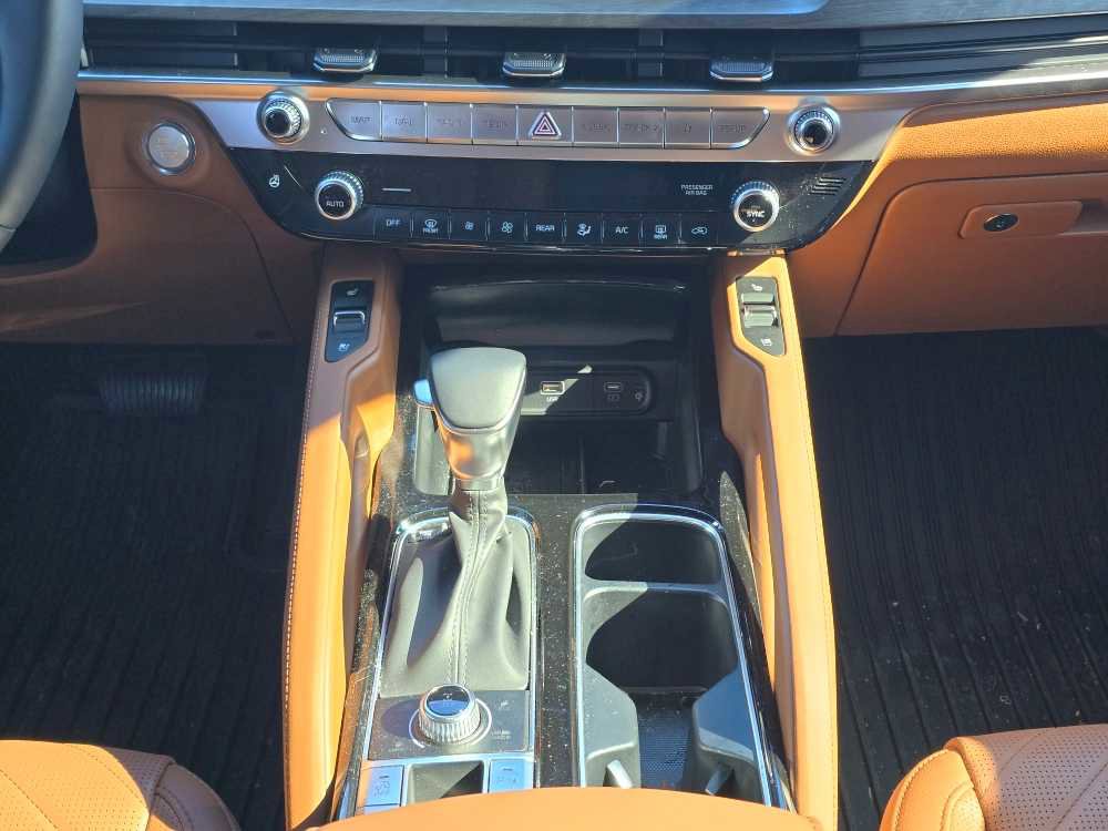 Used 2025 Kia Telluride EX X-Line image 13