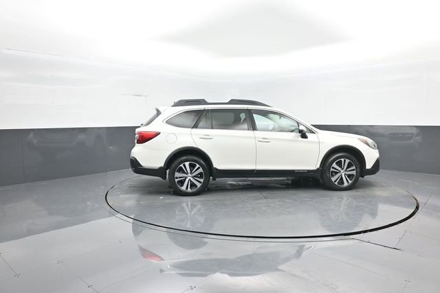 Used 2018 Subaru Outback 2.5i Premium image 8