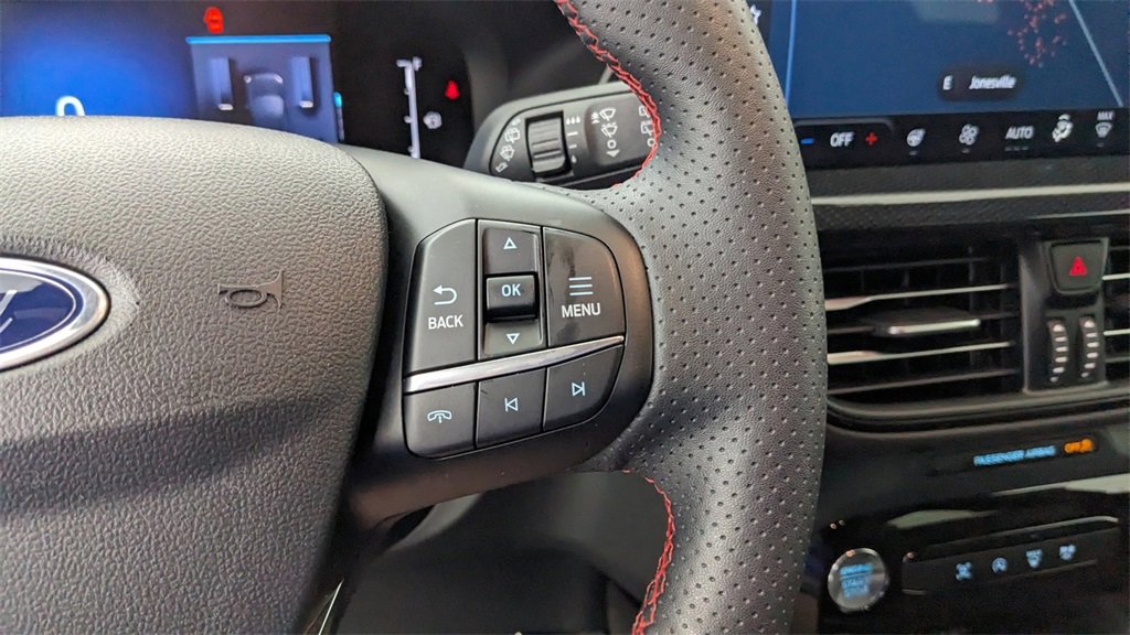 Certified 2023 Ford Escape ST-Line w/ Tech Pack #1 image 32