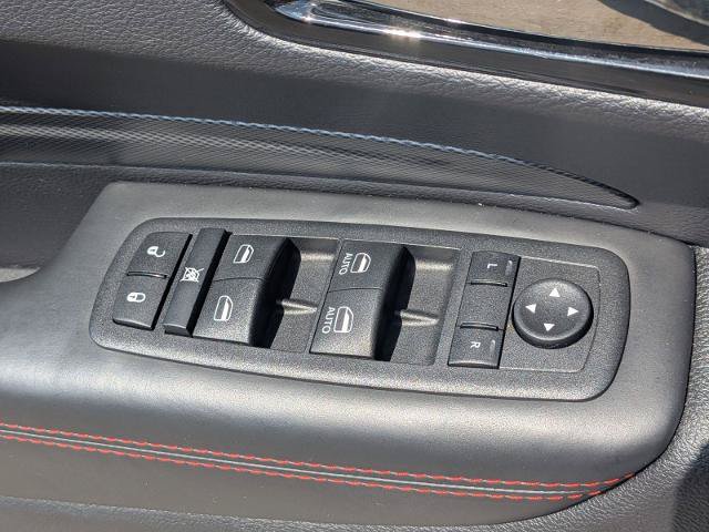Used 2025 Dodge Durango R/T AWD/4WD image 16