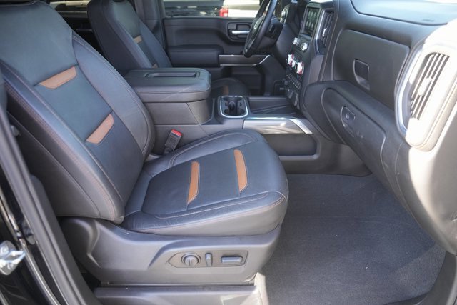 Used 2022 GMC Sierra 2500 AT4 w/ AT4 Preferred Package image 19