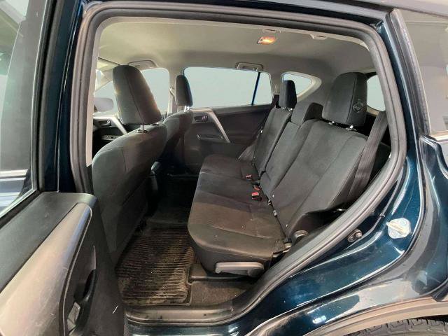 Used 2018 Toyota RAV4 LE w/ All Weather Liner Package AWD/4WD image 17