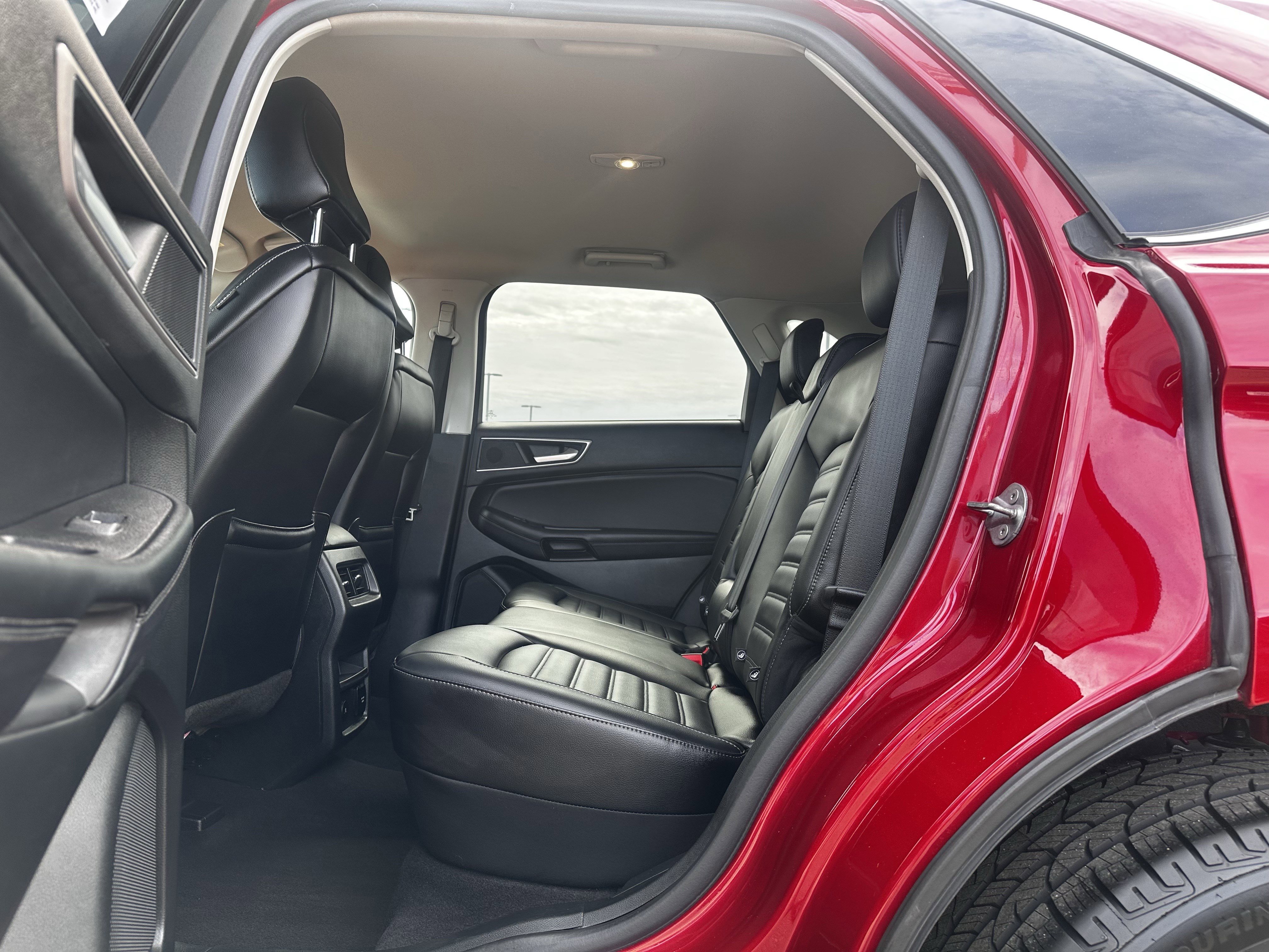 Certified 2022 Ford Edge SEL w/ Convenience Package image 19