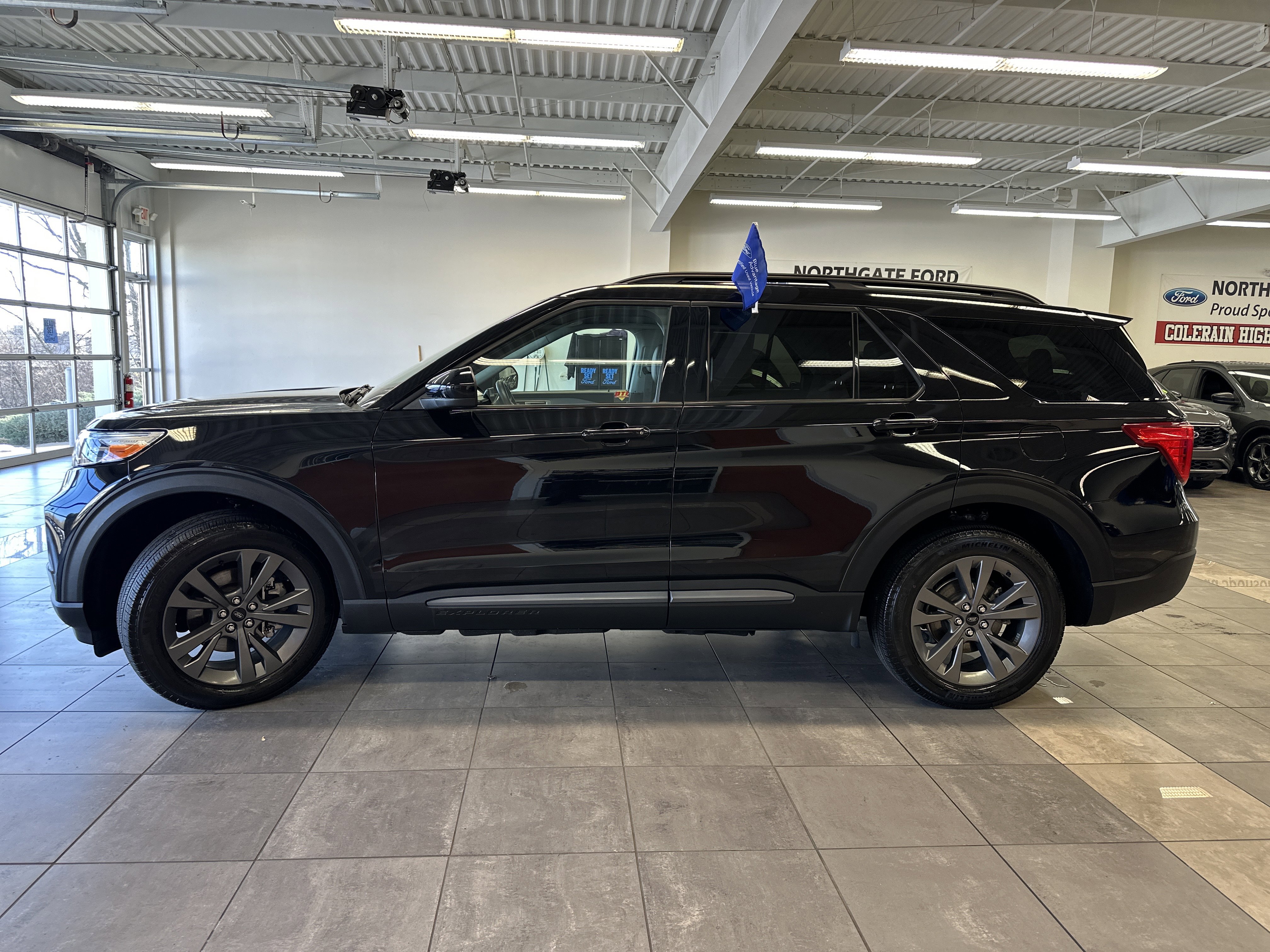 Certified 2023 Ford Explorer XLT w/ Equipment Group 202A image 17