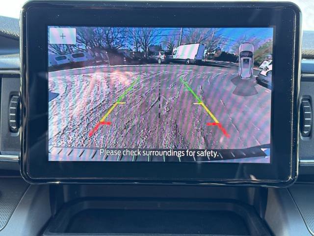 Certified 2022 Ford Explorer XLT w/ Equipment Group 202A image 24