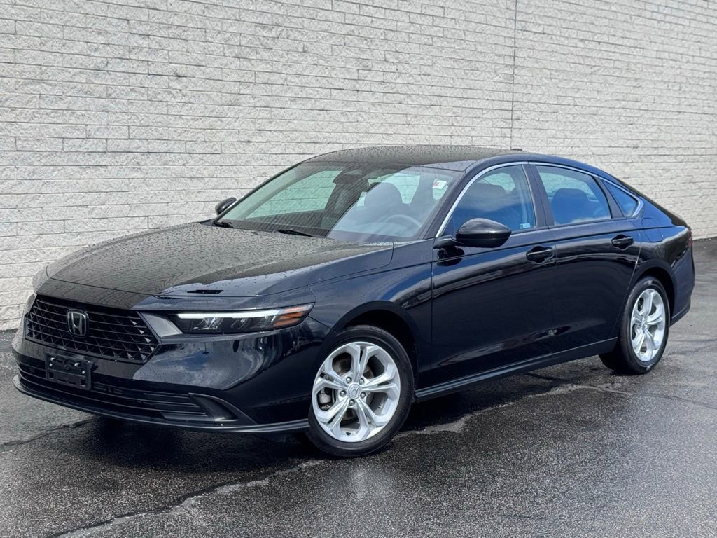 Used 2024 Honda Accord LX image 2