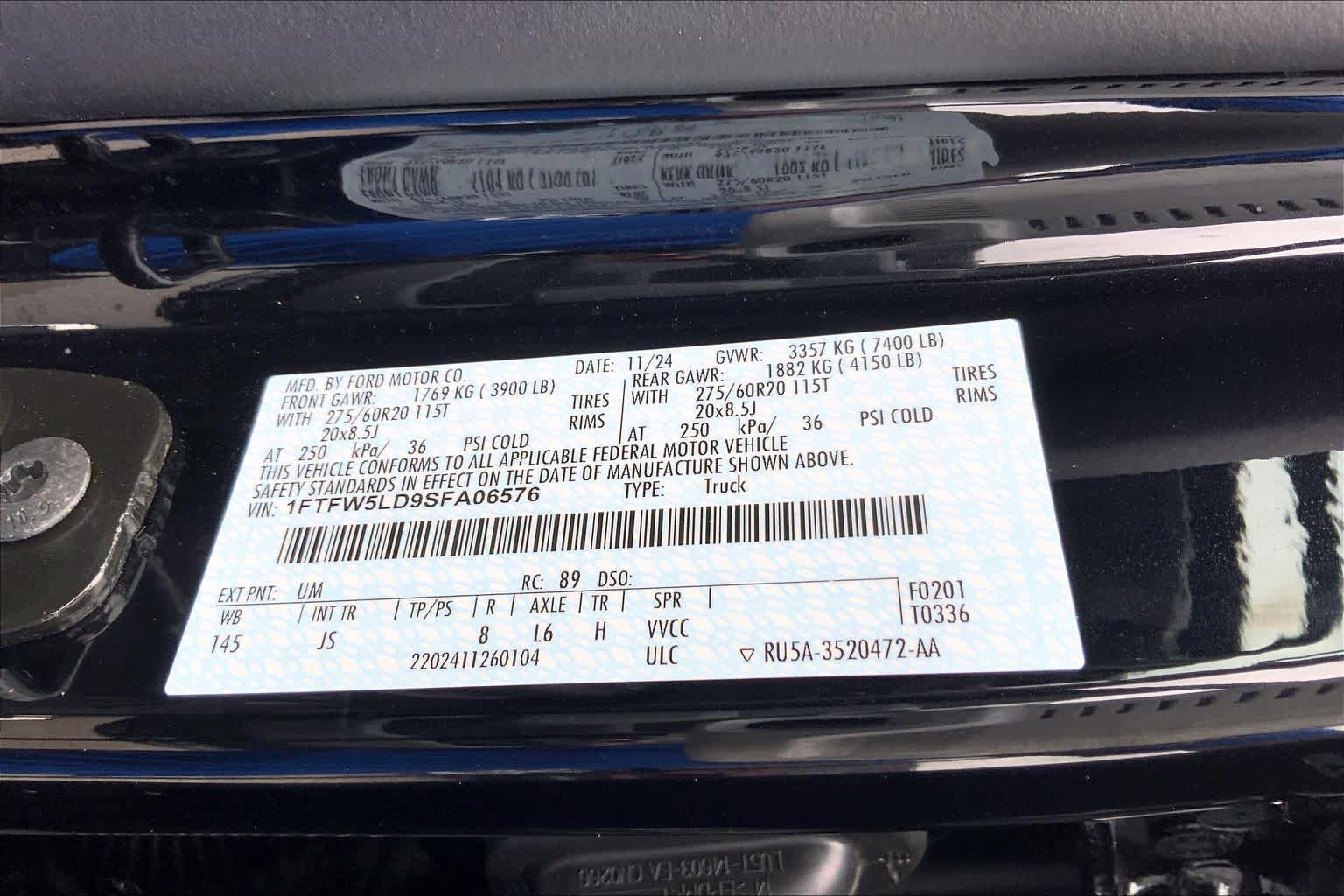 Certified 2025 Ford F150 Lariat w/ Equipment Group 502A High AWD/4WD image 33