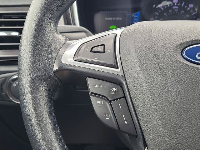 Certified 2020 Ford Fusion Titanium FWD image 26