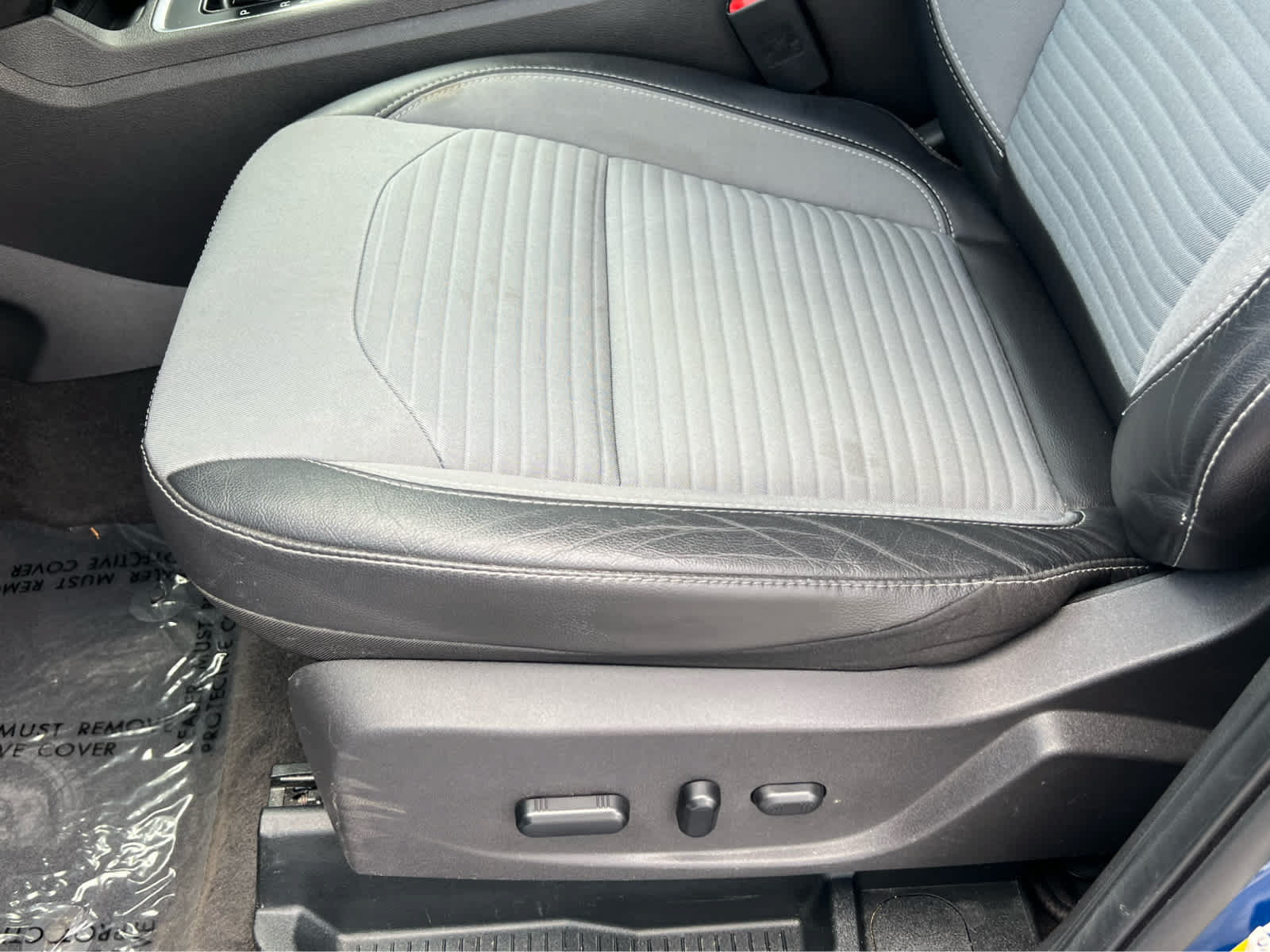 Certified 2019 Ford Escape SE AWD/4WD image 29