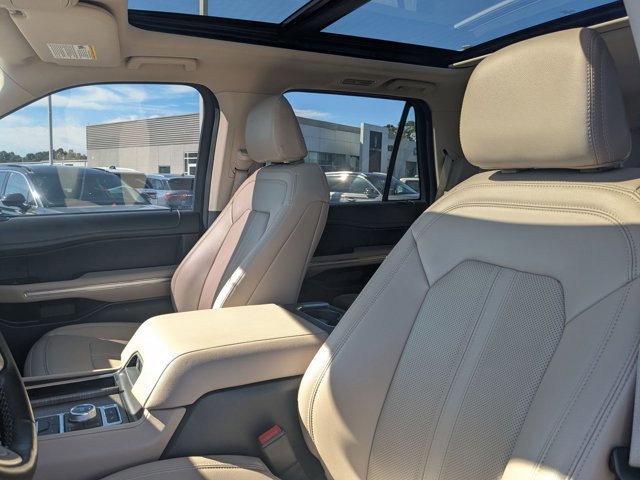 Certified 2024 Ford Expedition Limited image 22