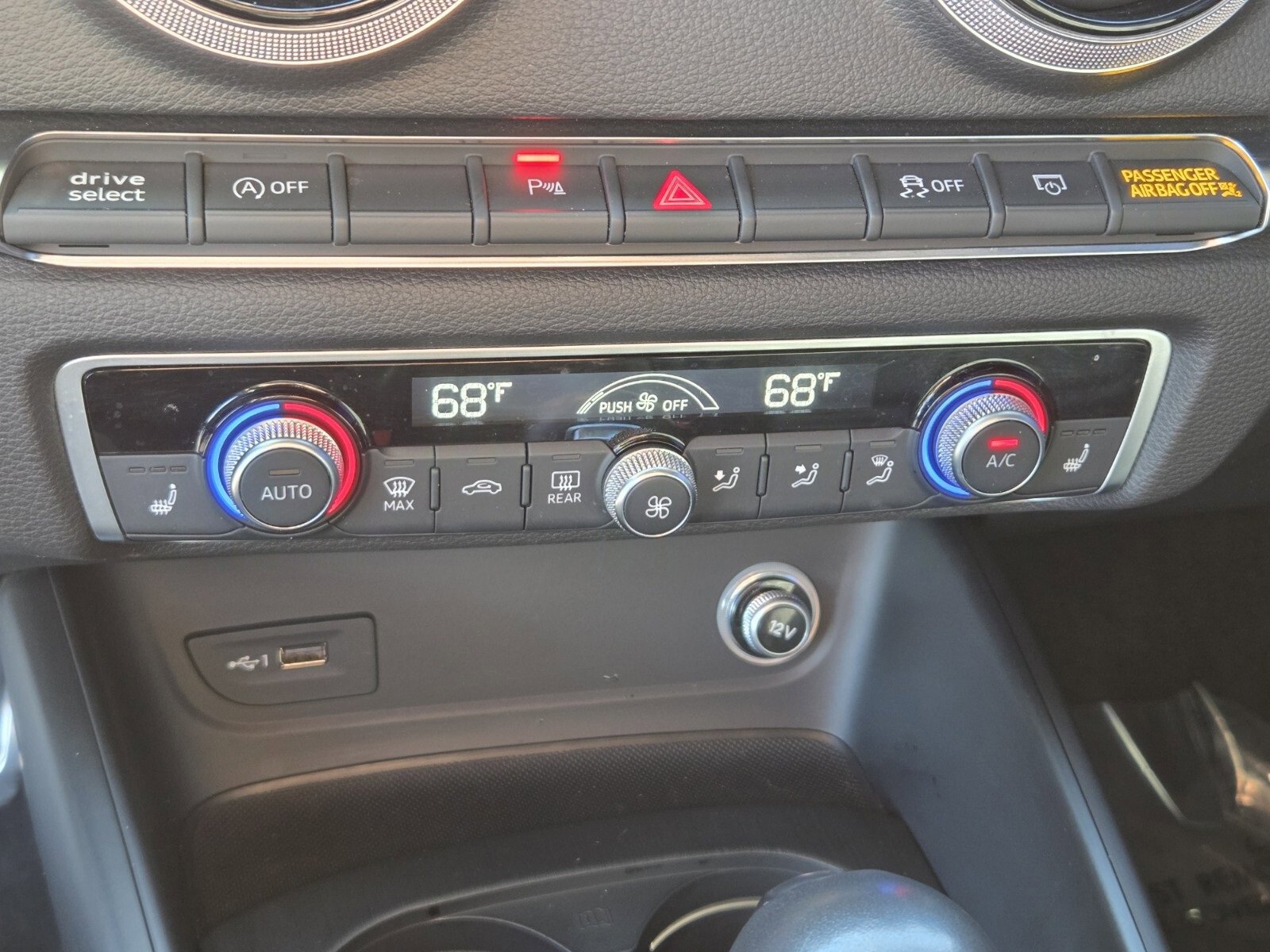 Used 2020 Audi A3 2.0T Premium image 23