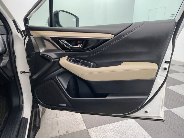 Used 2023 Subaru Outback Limited XT AWD/4WD image 27