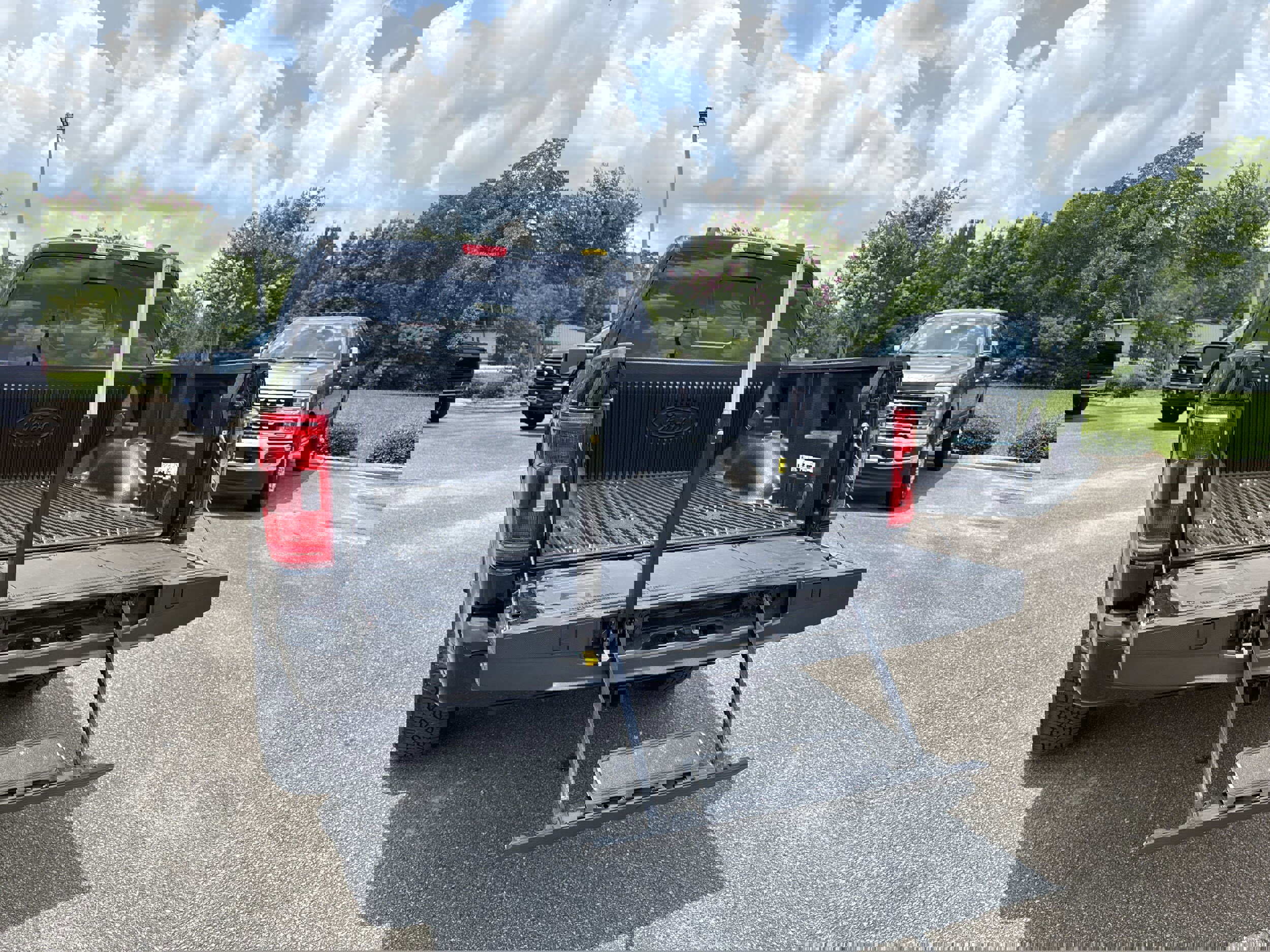 Certified 2022 Ford F150 XLT w/ Equipment Group 302A High image 11