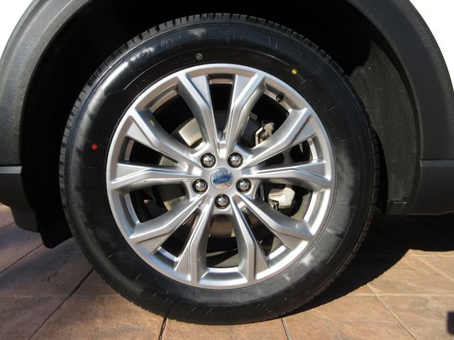 Certified 2020 Ford Explorer XLT w/ Equipment Group 202A image 9