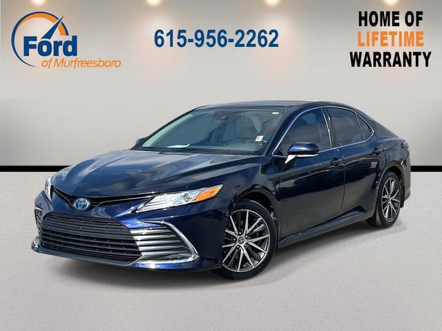 Used 2022 Toyota Camry XLE w/ Cold Weather Package image 1