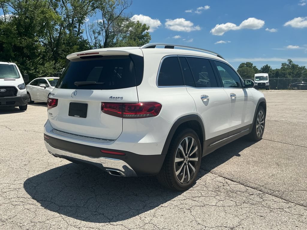 Used 2023 Mercedes-Benz GLB 250 4MATIC image 3