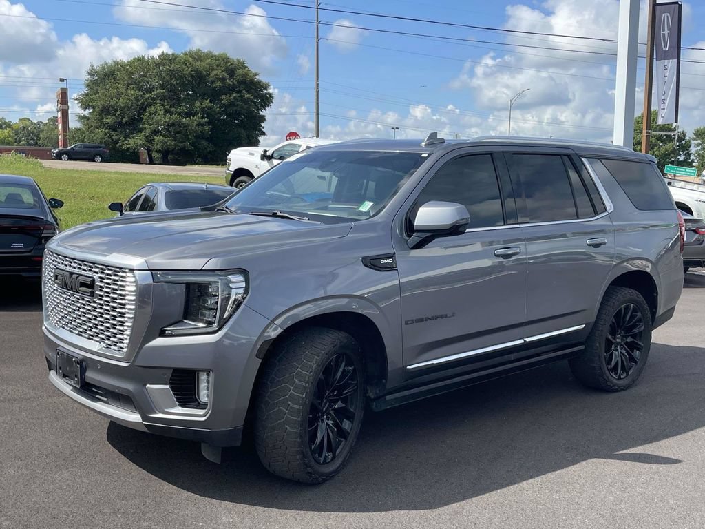 Used 2021 GMC Yukon Denali w/ Denali Premium Package AWD/4WD image 7