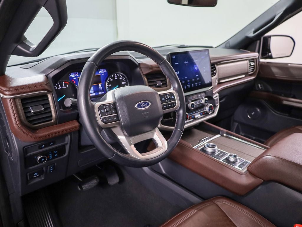 Certified 2024 Ford Expedition Limited AWD/4WD image 11