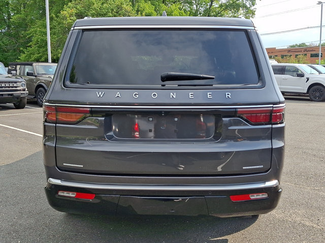 Used 2022 Jeep Wagoneer Series III w/ Flexible Seating Group AWD/4WD image 9