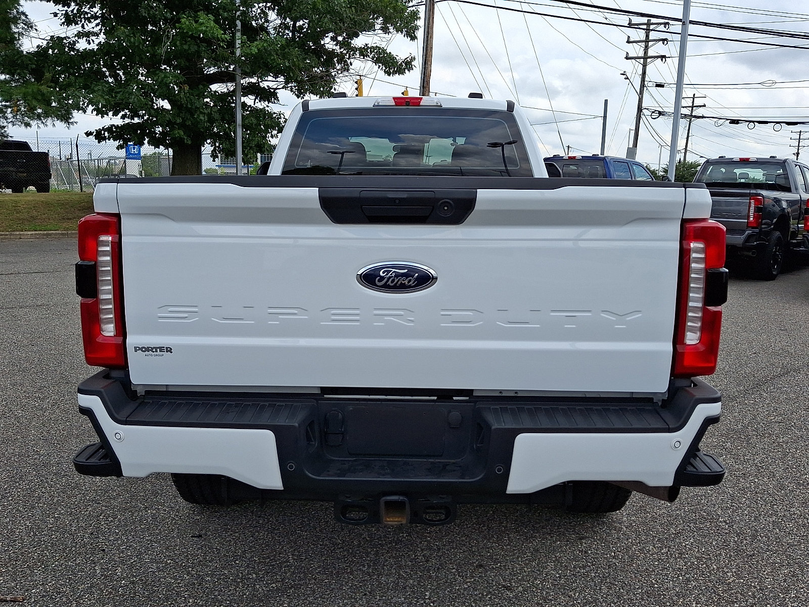 Certified 2025 Ford F350 XL w/ STX Appearance Package AWD/4WD image 9