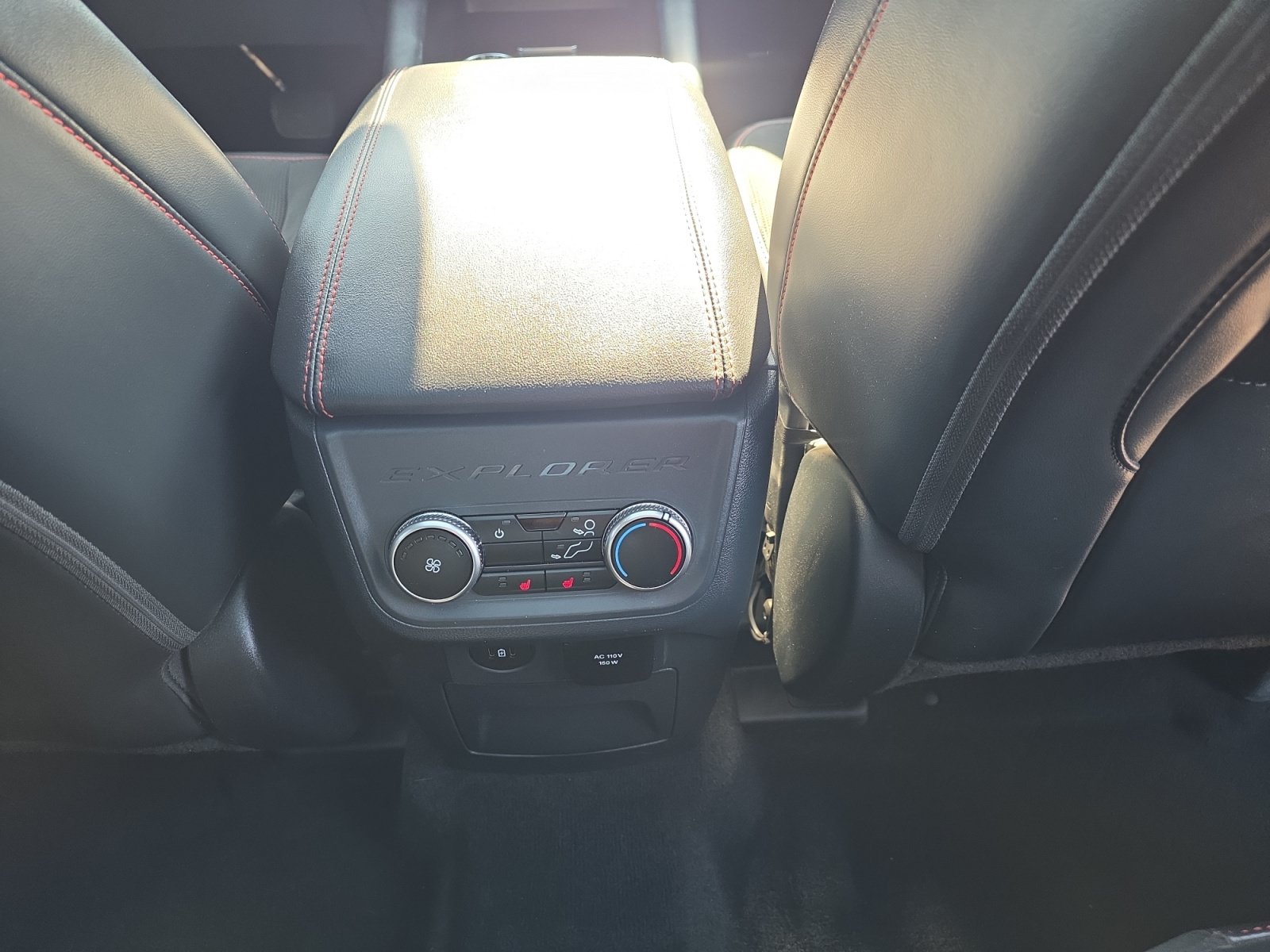 Certified 2025 Ford Explorer ST AWD/4WD image 15