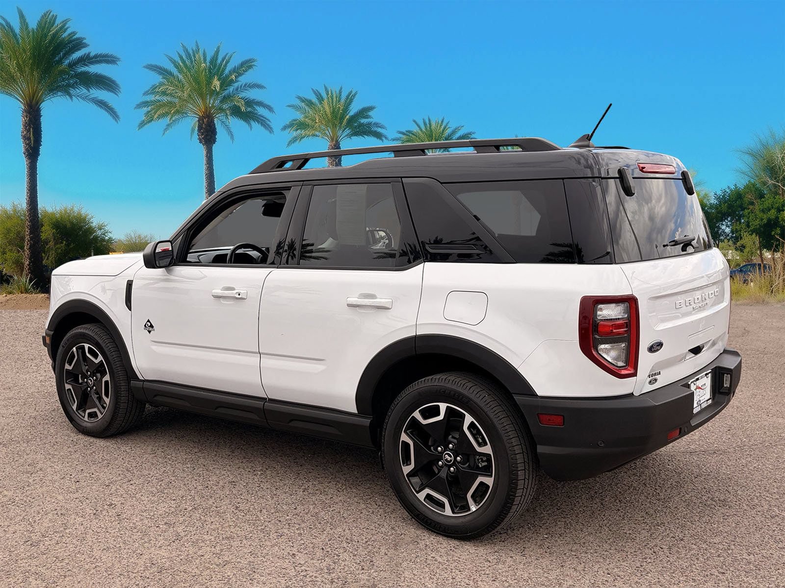 Certified 2023 Ford Bronco Sport Outer Banks w/ Tech Package AWD/4WD image 3