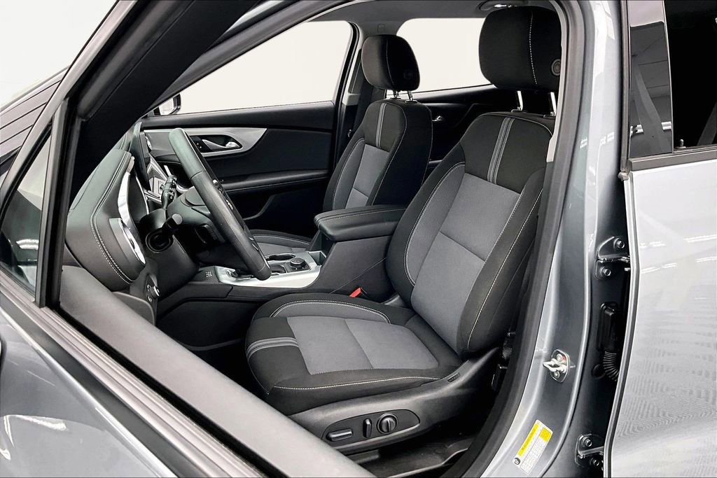 Used 2024 Chevrolet Blazer LT w/ Convenience Package image 25