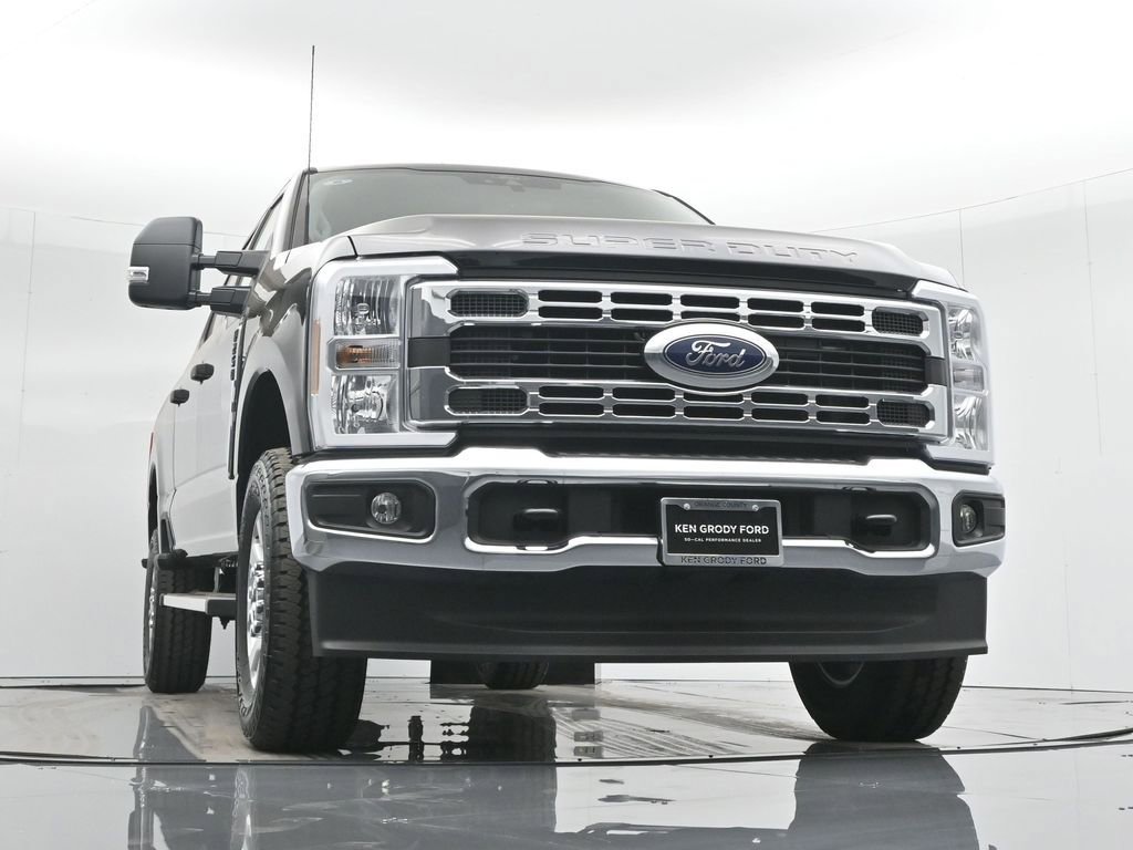 Certified 2024 Ford F250 XLT w/ FX4 Off-Road Package AWD/4WD image 47