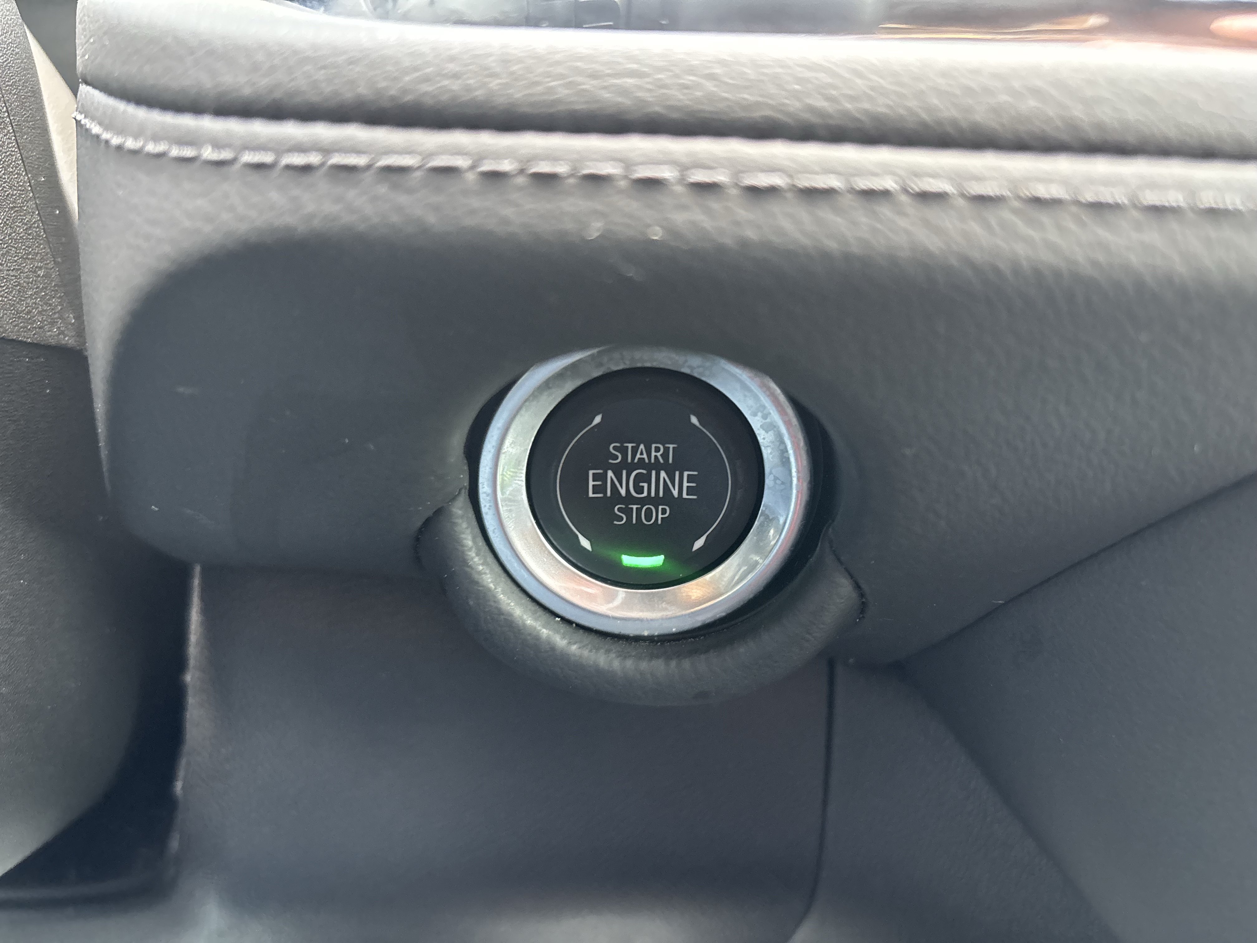 Used 2025 Chevrolet Tahoe LS RWD image 29