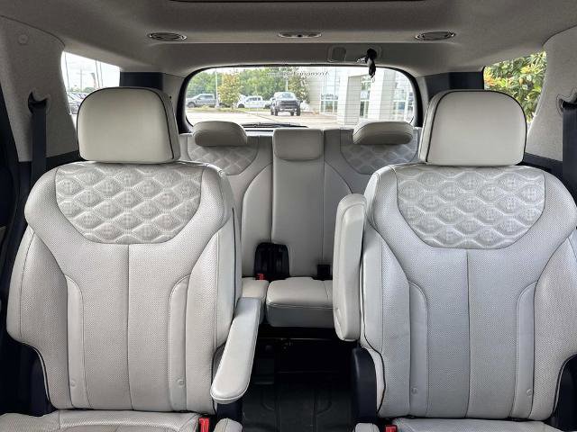 Used 2021 Hyundai Palisade Limited FWD image 9