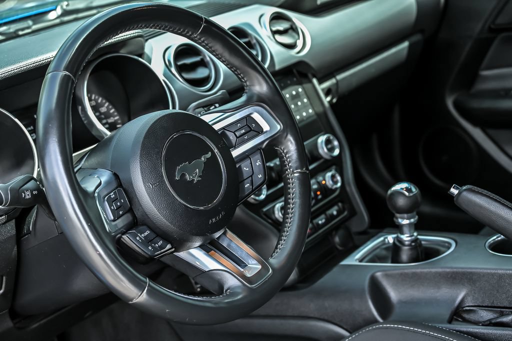 Certified 2021 Ford Mustang GT RWD image 18