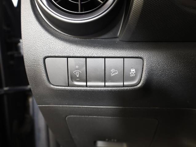 Used 2022 Hyundai Kona N Line w/ Tech Package image 21