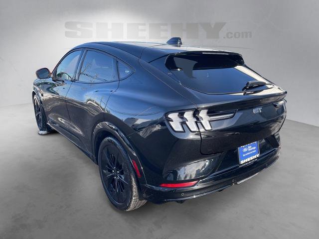 Certified 2025 Ford Mustang Mach-E GT image 4