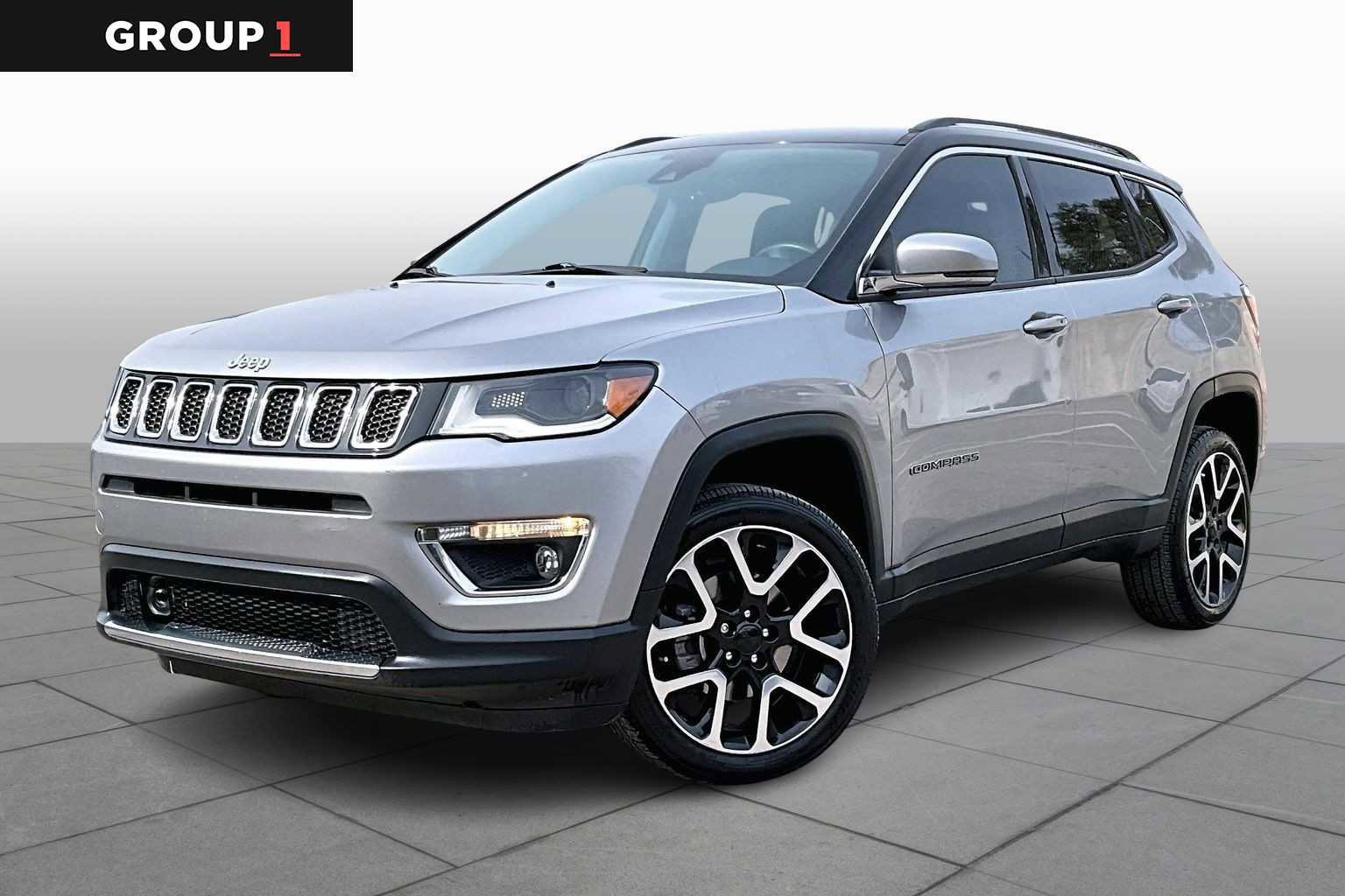 Used 2017 Jeep Compass Limited image 5