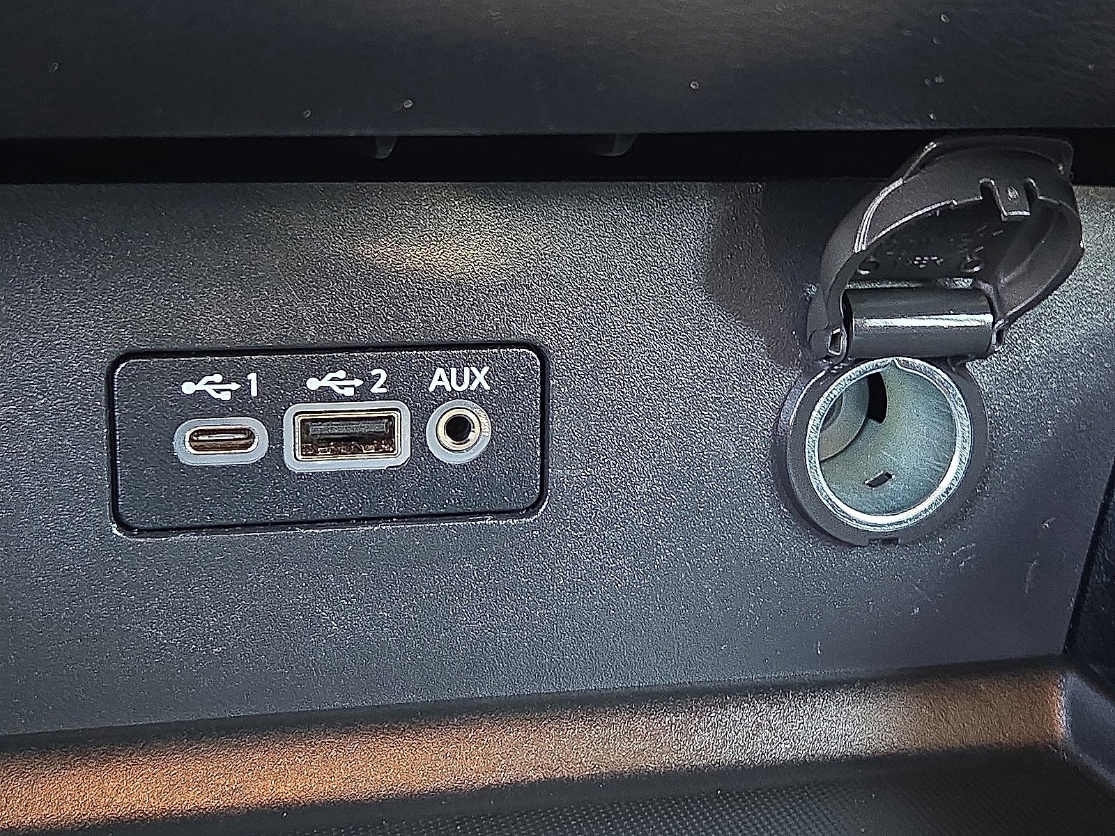 Used 2024 Nissan Altima 2.5 SV image 18