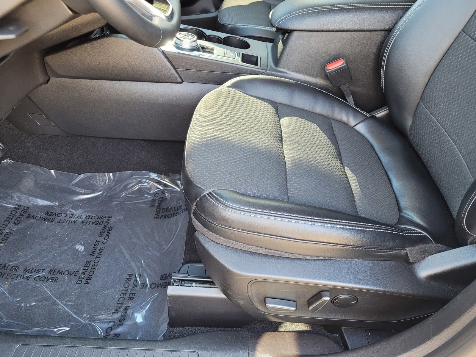 Certified 2023 Ford Escape SE image 23