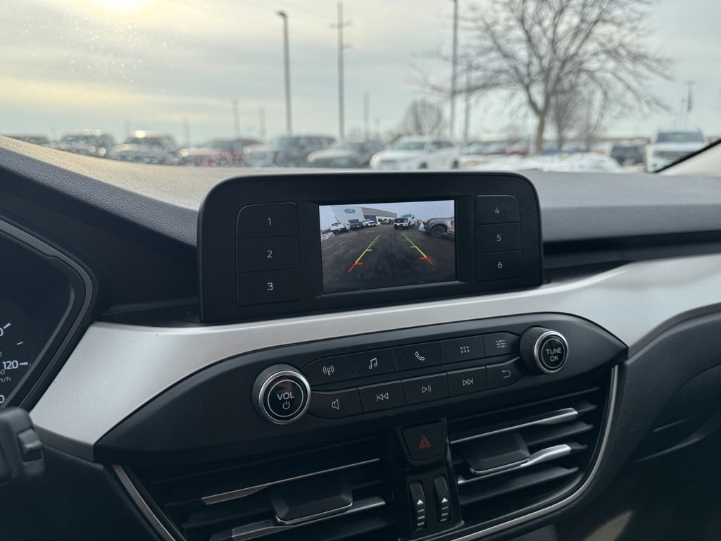 Certified 2022 Ford Escape S image 28