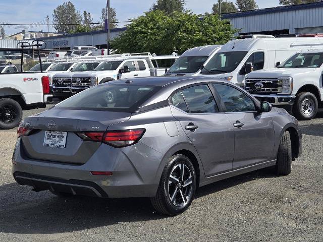 Used 2024 Nissan Sentra SV FWD image 4