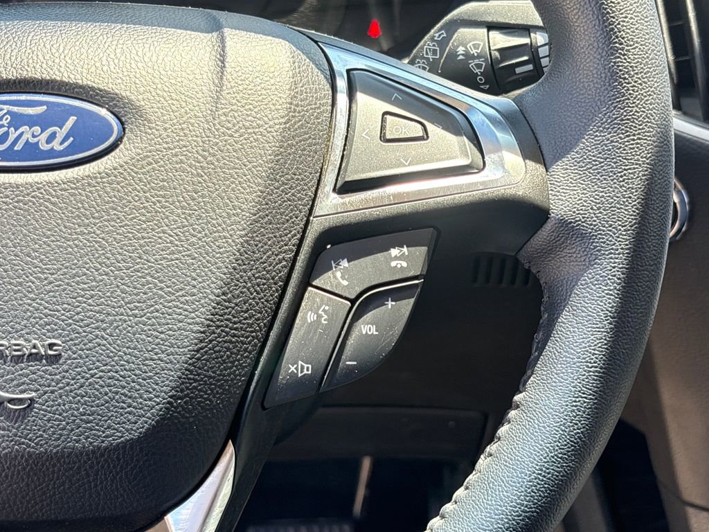 Certified 2024 Ford Edge SEL w/ Convenience Package AWD/4WD image 32