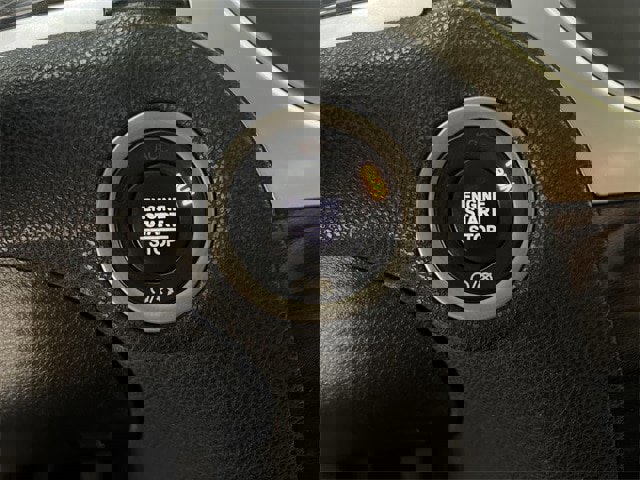 Used 2022 Chrysler 300 Touring L image 15