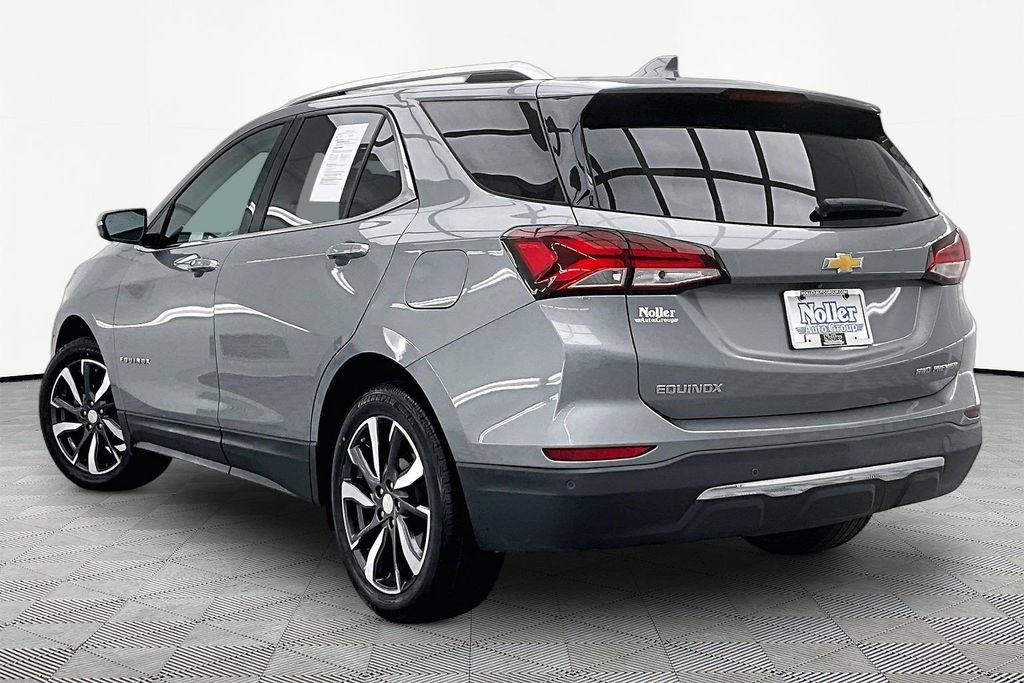 Used 2023 Chevrolet Equinox Premier AWD/4WD image 13