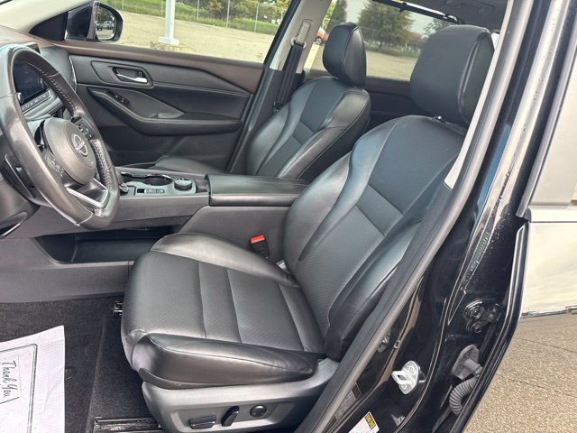 Used 2023 Nissan Rogue SV w/ SV Premium B Package AWD/4WD image 19