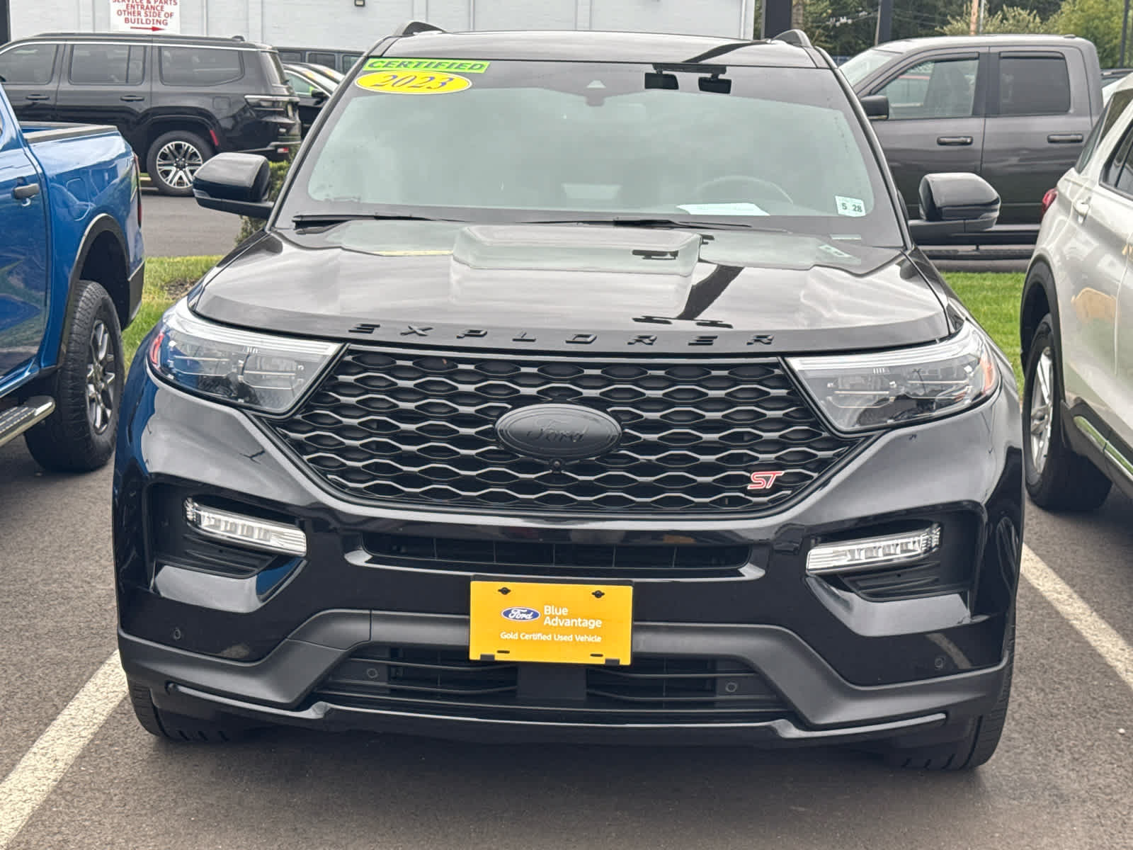 Certified 2023 Ford Explorer ST w/ Equipment Group 401A AWD/4WD image 33