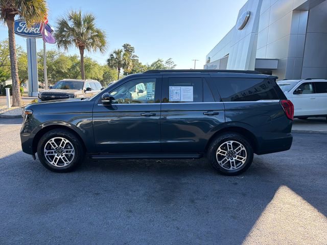 Certified 2025 Ford Expedition Active AWD/4WD image 4