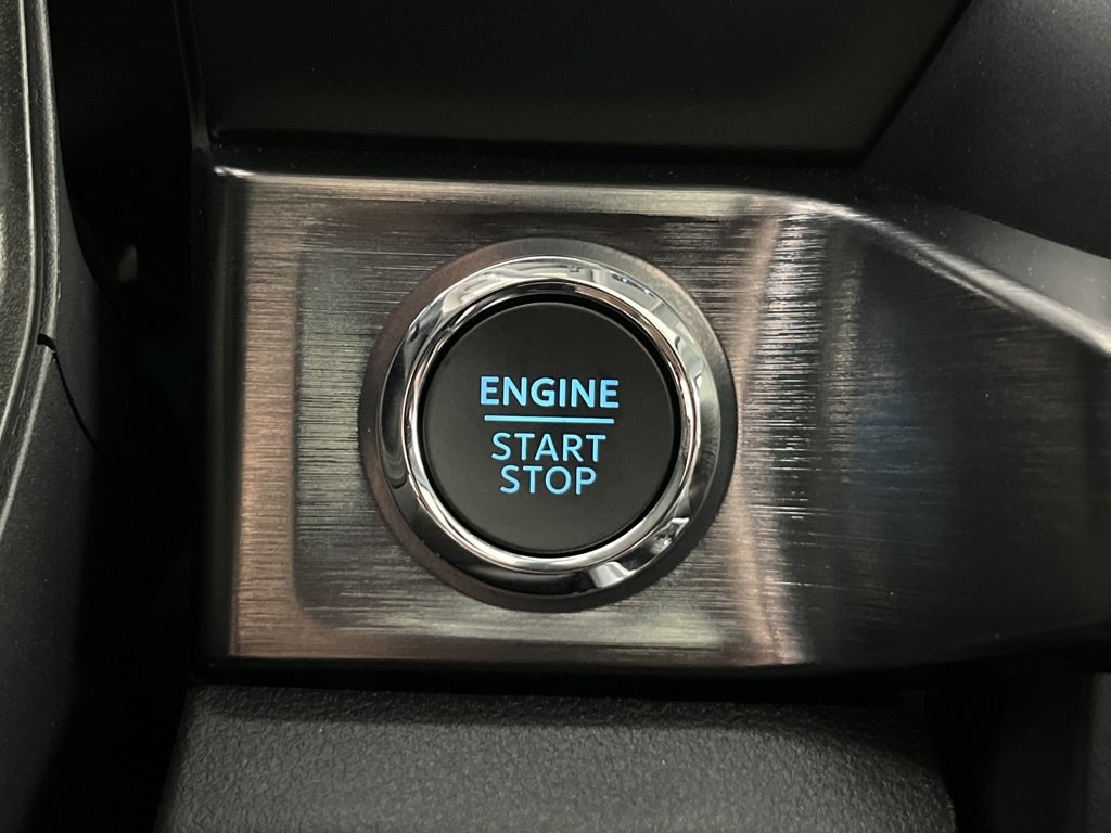 Certified 2025 Ford F350 Lariat image 24