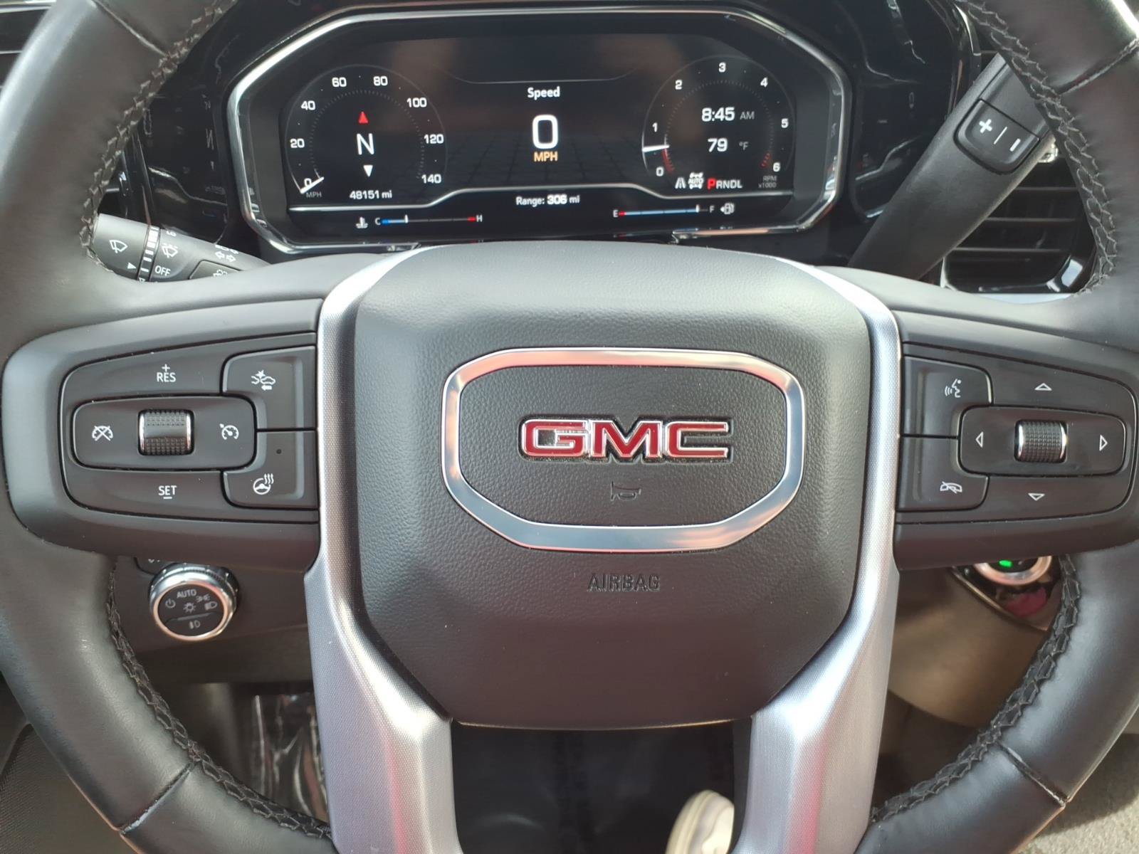 Used 2025 GMC Sierra 1500 SLT AWD/4WD image 18